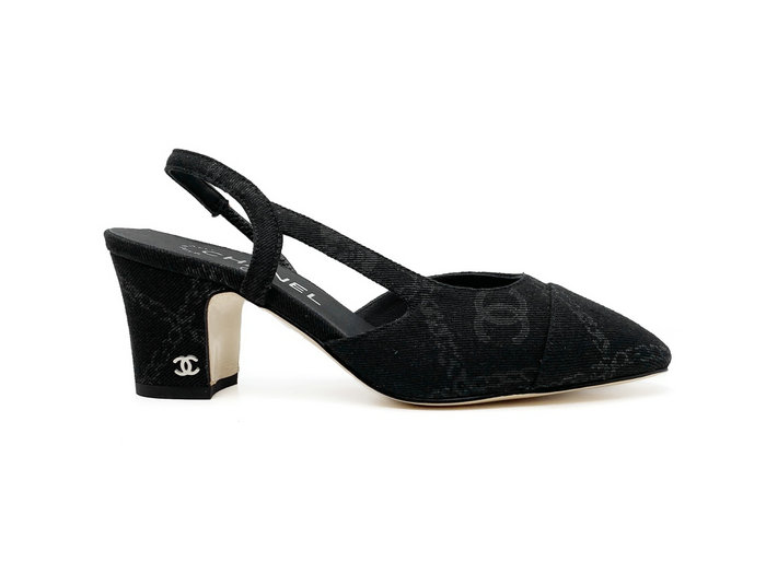 Chanel Pumps SNC090802