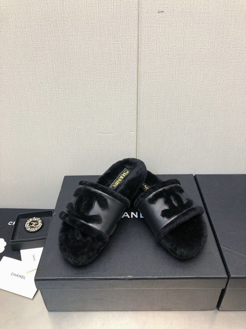 Chanel Wool Slippers SNC091301