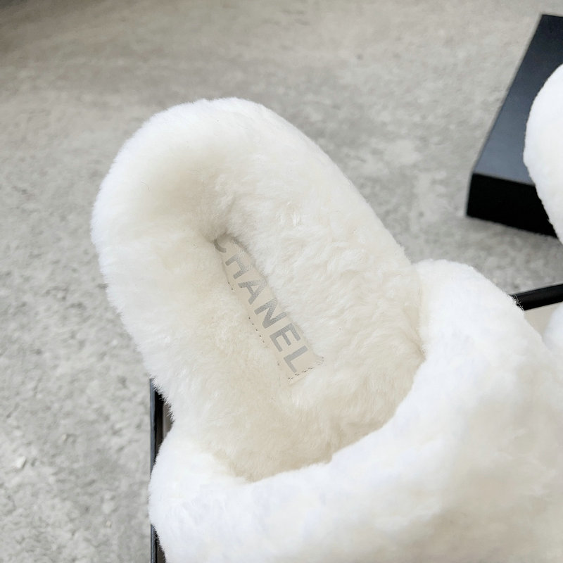 Chanel Wool Slippers SNC091303