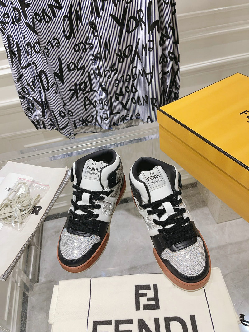 Fendi Sneakers SNF091302