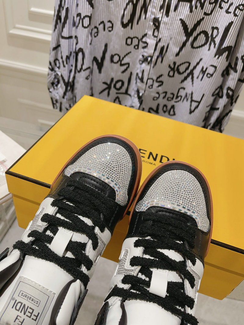 Fendi Sneakers SNF091302