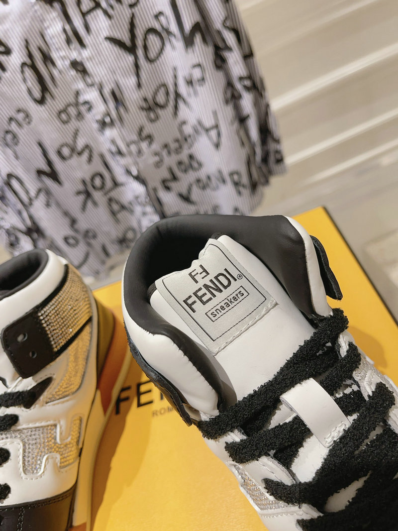 Fendi Sneakers SNF091302