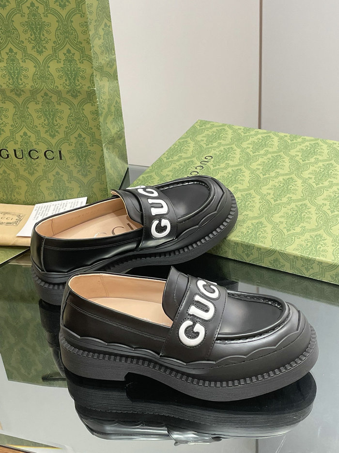 Gucci Loafers SNG090801