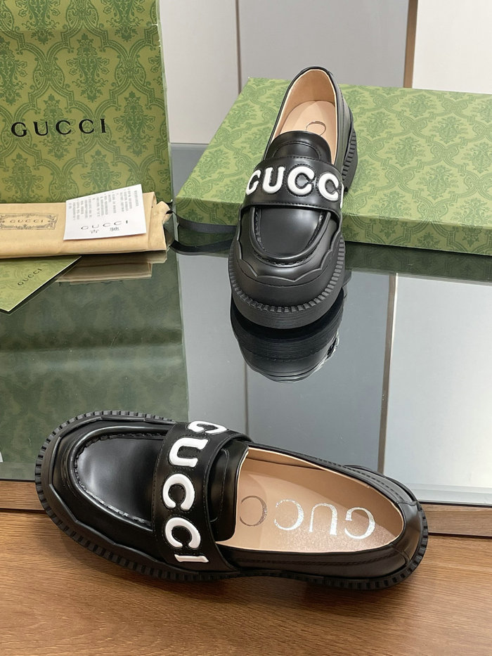 Gucci Loafers SNG090801