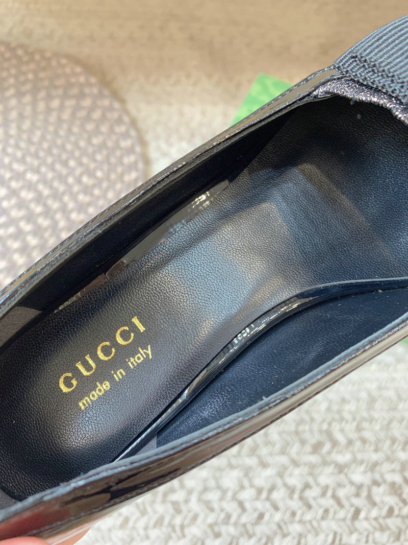 Gucci Pumps SNG091303