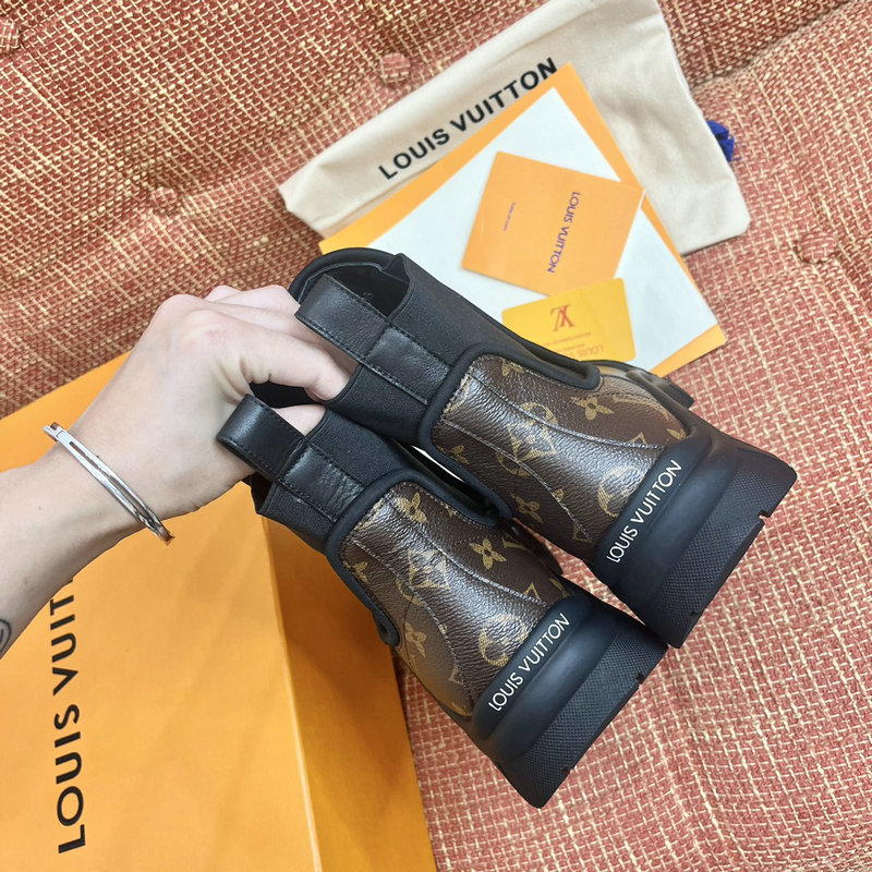 Louis Vuitton Boots SLL091301