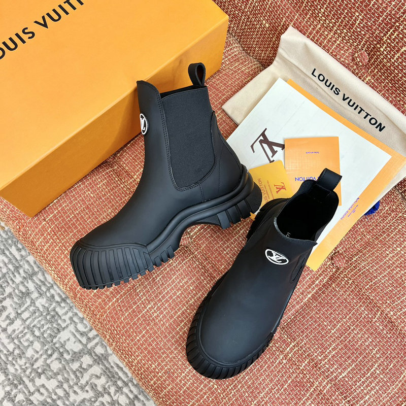 Louis Vuitton Boots SLL091304