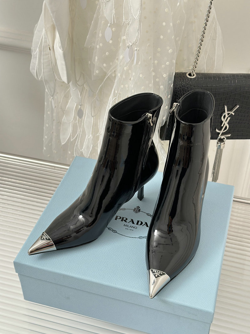 Prada Boots SNP091303