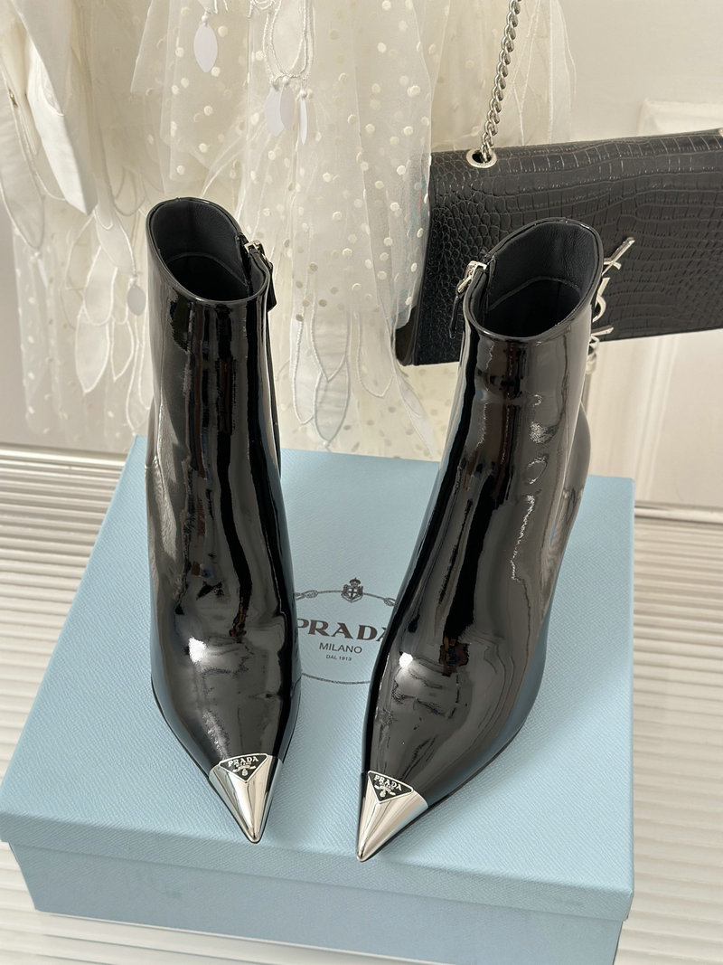 Prada Boots SNP091303