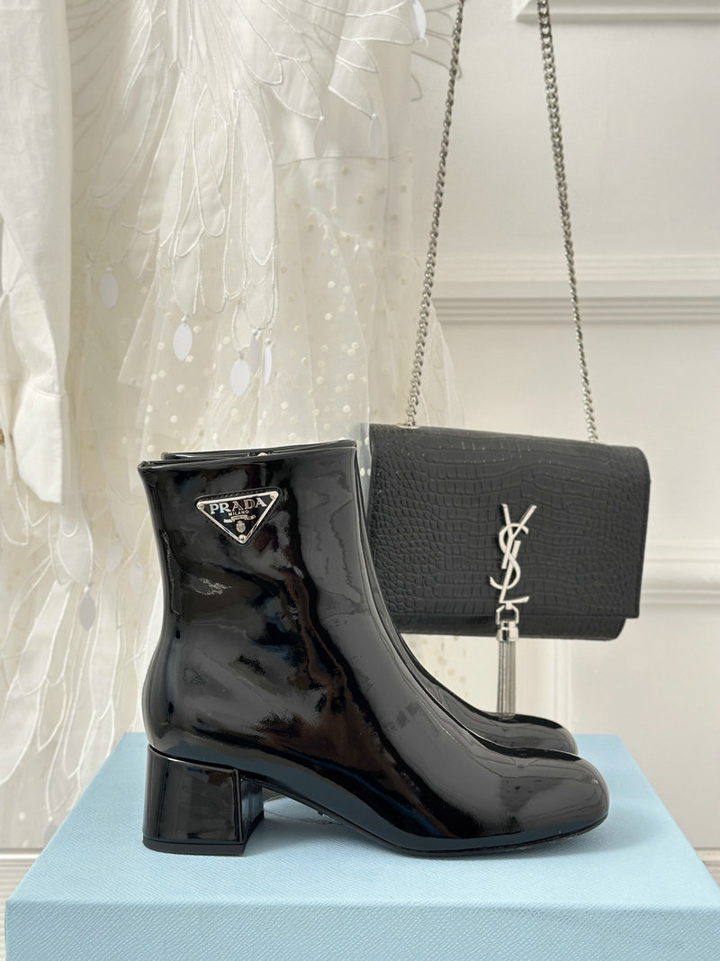 Prada Boots SNP091304