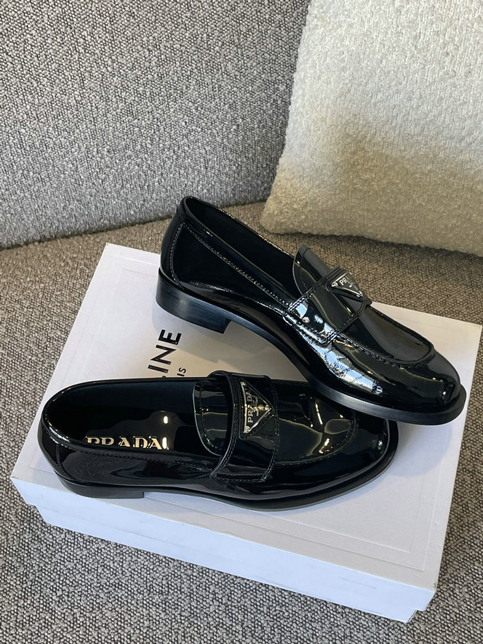 Prada Loafers SNP090801