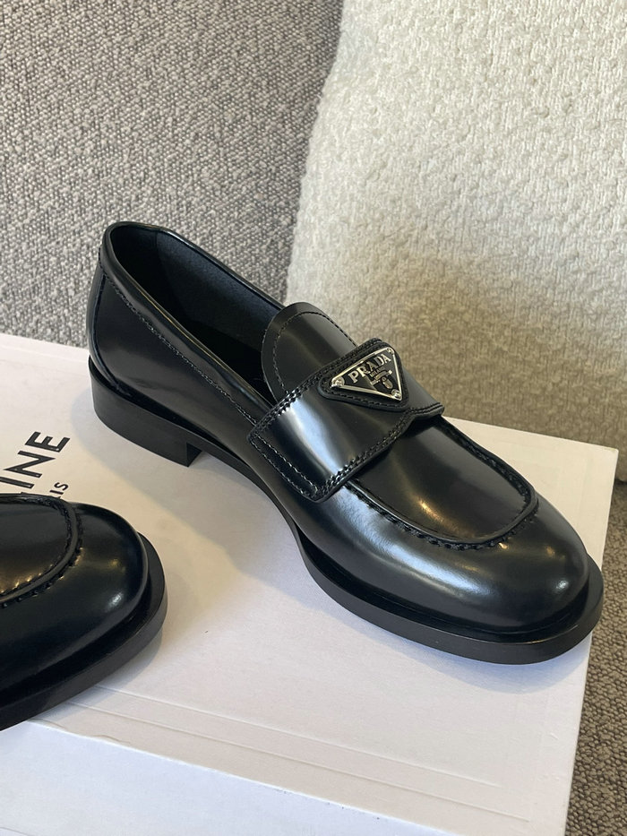 Prada Loafers SNP090802