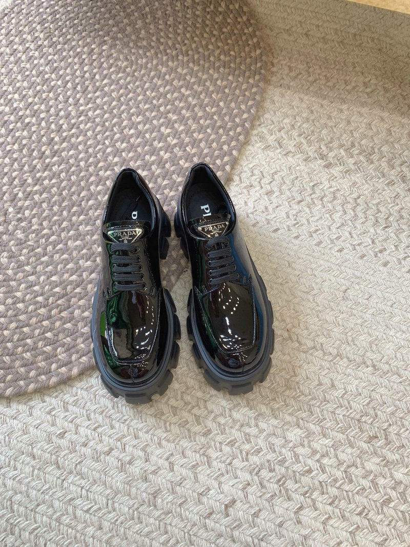 Prada Loafers SNP091301