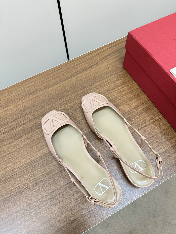 Valentino Flats SNV090802