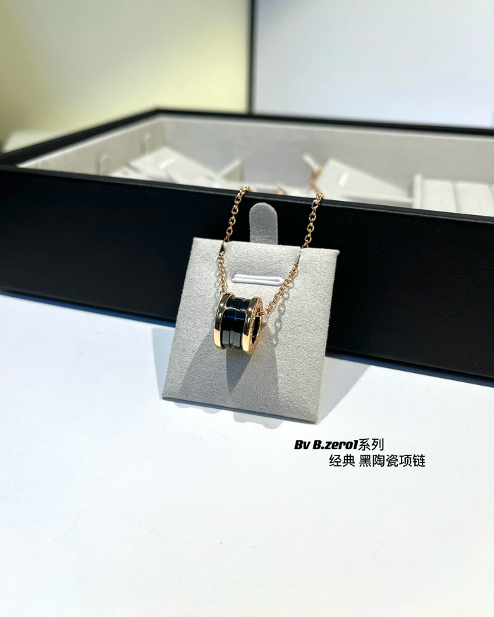 Bvlgari Necklace JBN091310