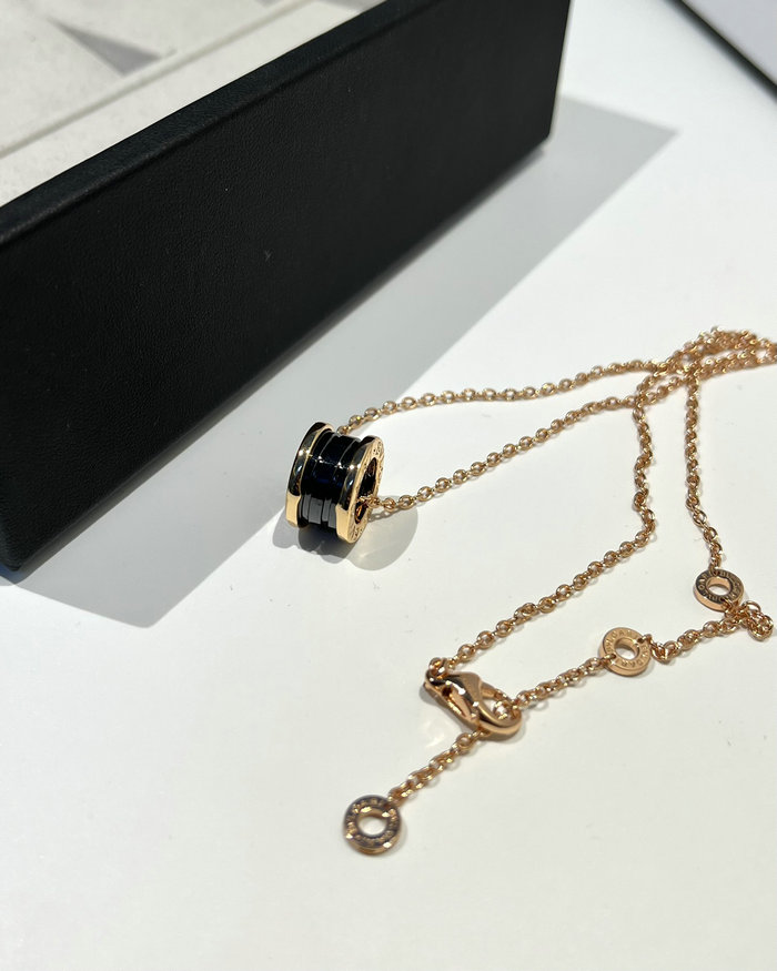 Bvlgari Necklace JBN091310