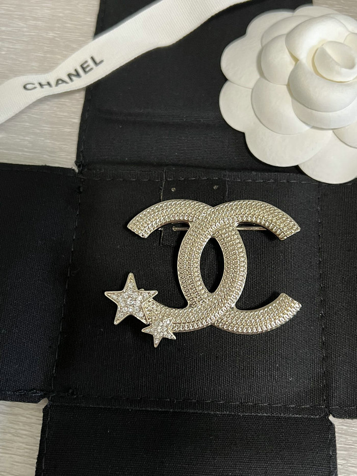 Chanel Brooch JCB091306