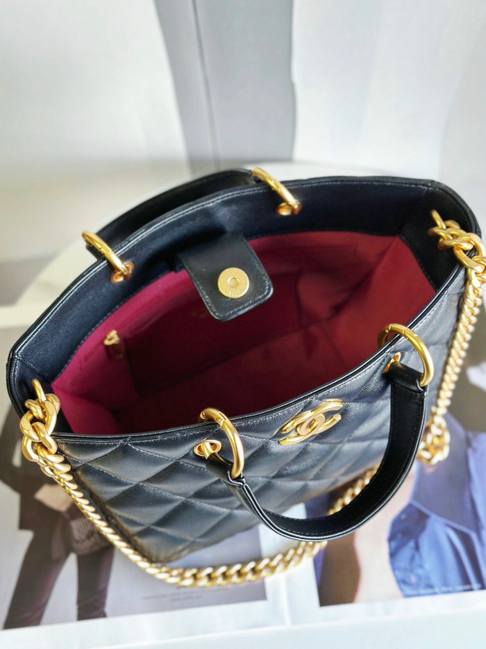 Chanel Lambskin Tote Black AS4188