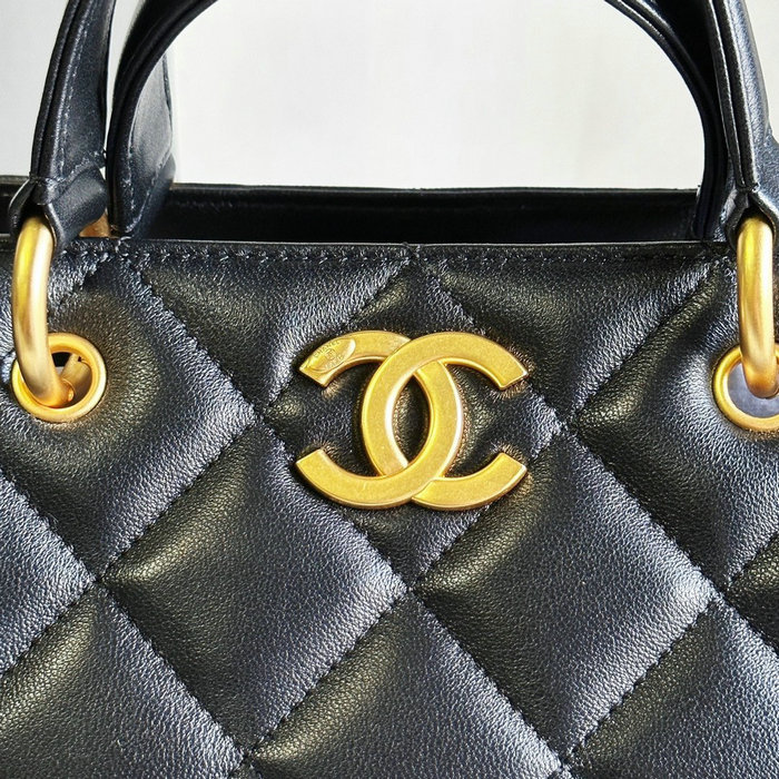 Chanel Lambskin Tote Black AS4188