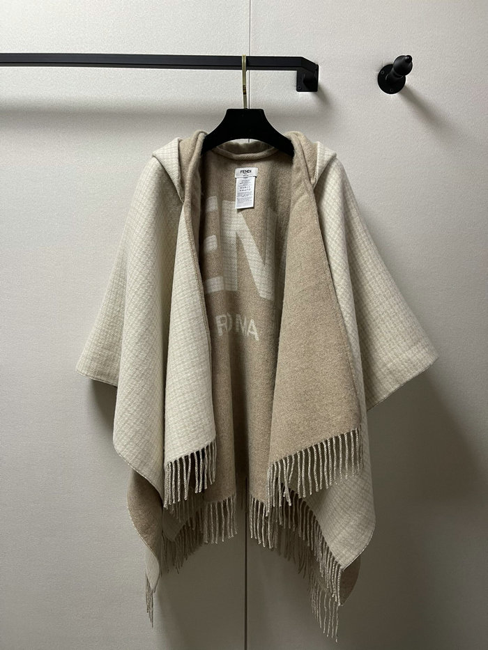 Fendi Poncho FS091401