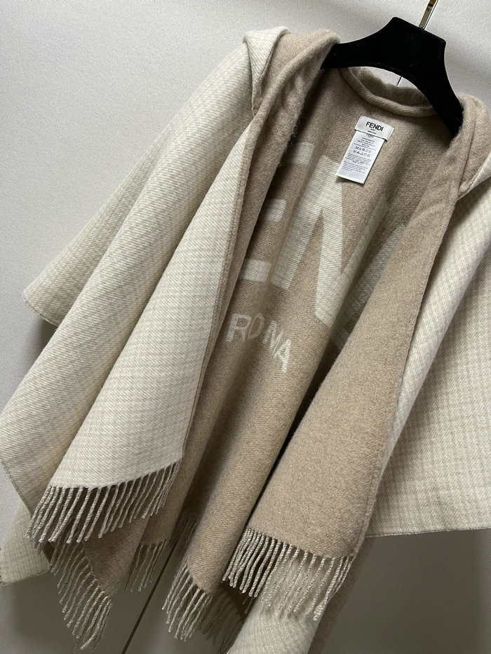 Fendi Poncho FS091401