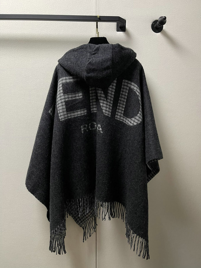 Fendi Poncho FS091402