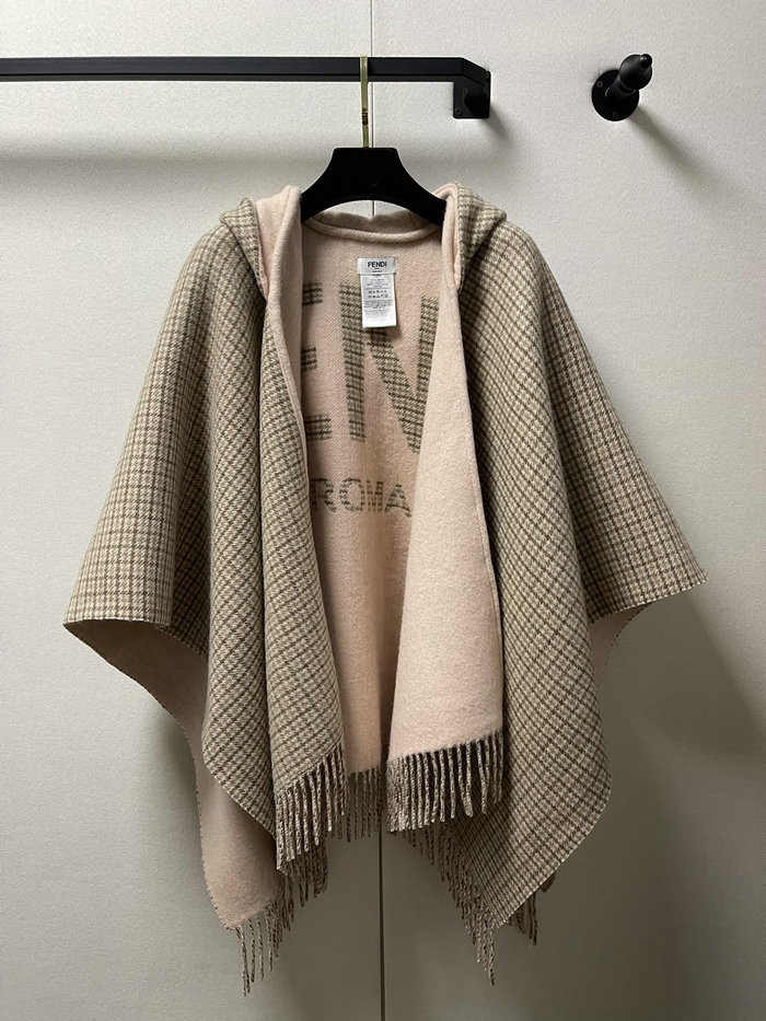 Fendi Poncho FS091403