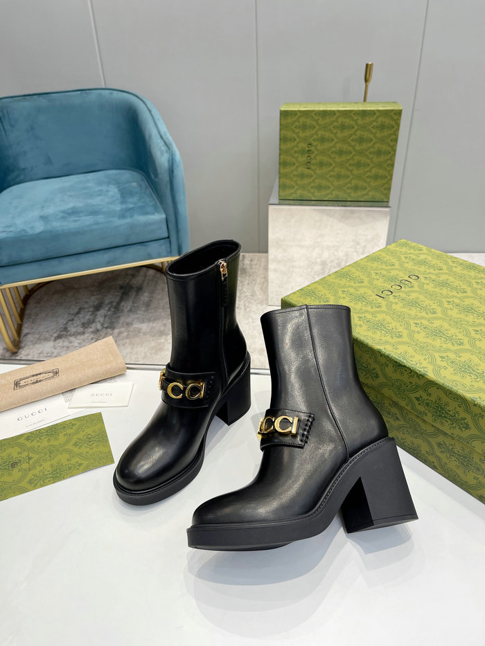 Gucci Leather Boots SNG092404