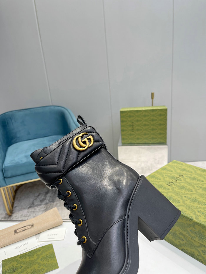 Gucci Leather Boots SNG092405