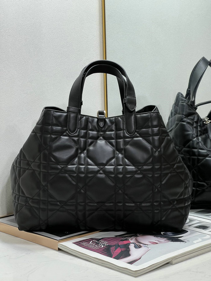 Large Dior Toujours Bag Black M3319