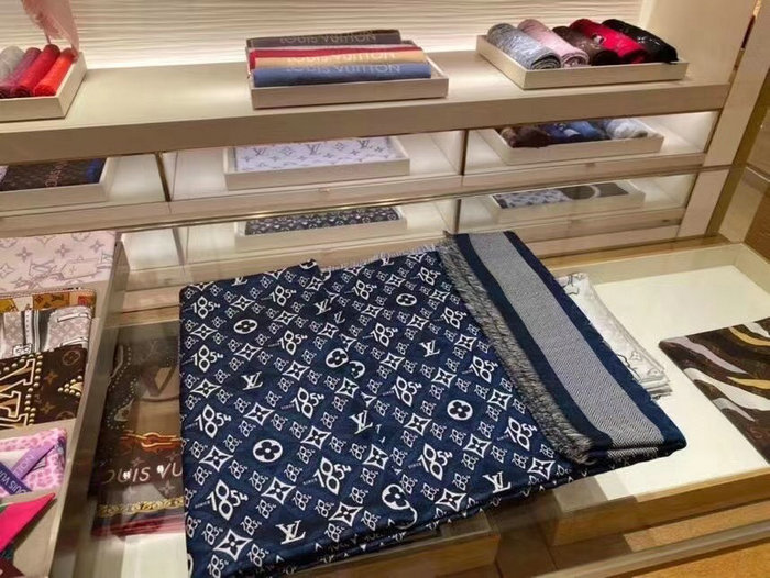 Louis Vuitton Scarf LS091302