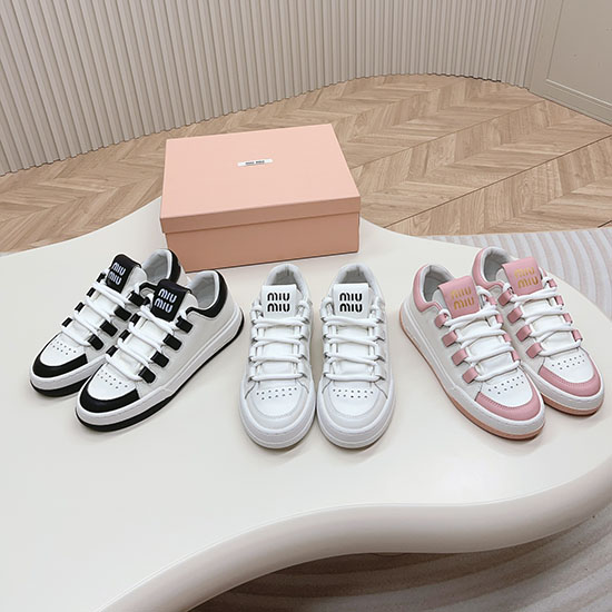 Miu Miu Sneakers SDM091902