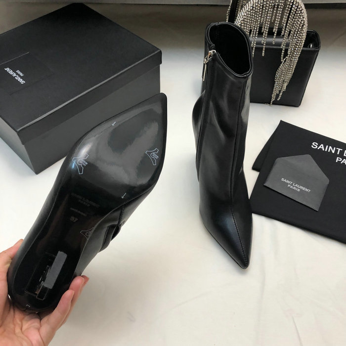 Saint Laurent Leather Boots SNS092401