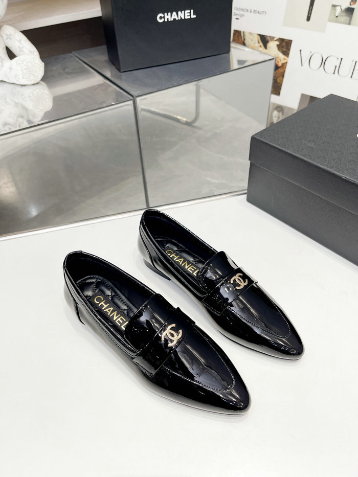 Chanel Patent Leather Loafer SDC102101