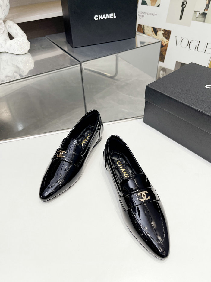 Chanel Patent Leather Loafer SDC102101