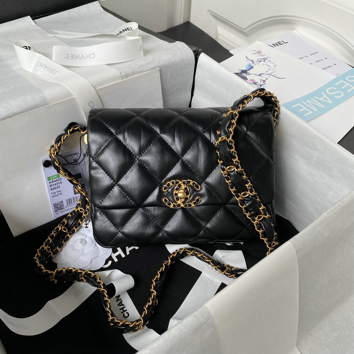 Chanel Shiny Aged Calfskin Shoulder Bag Black AS4423