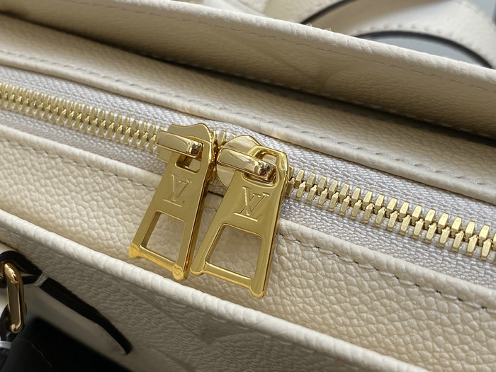 LOUIS VUITTON OnTheGo East West White M23640