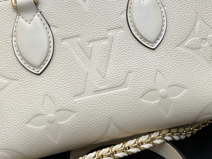 LOUIS VUITTON OnTheGo East West White M23640