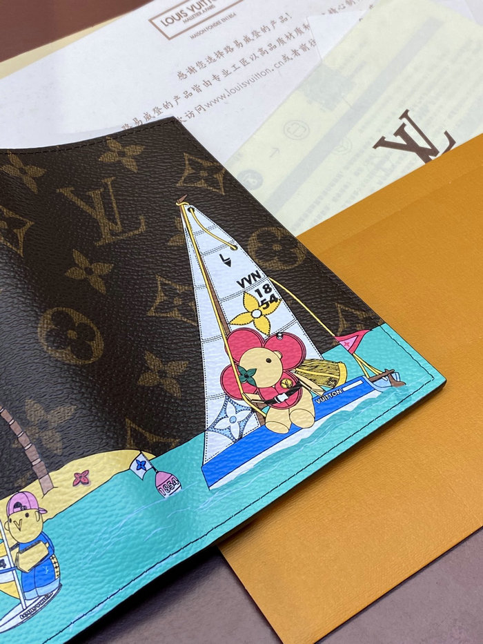 LOUIS VUITTON Passport Cover M82625