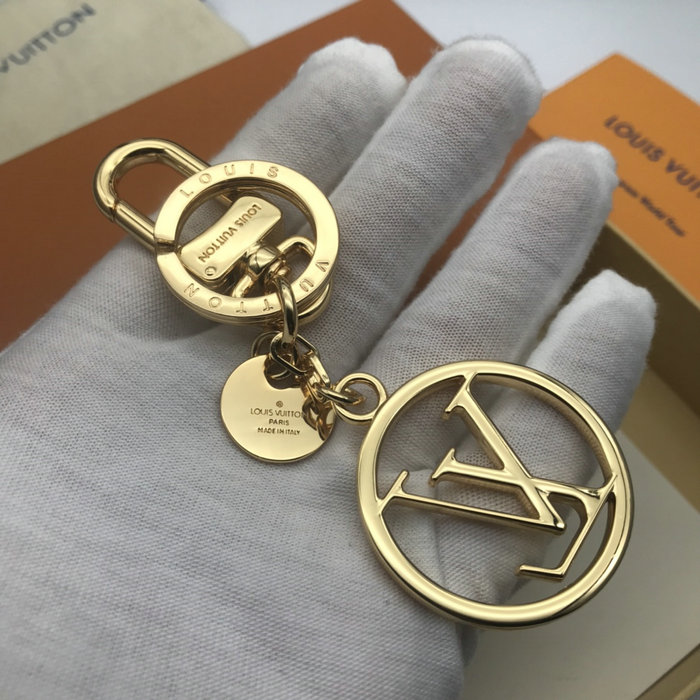 LV Circle Bag Charm & Key Holder M68000