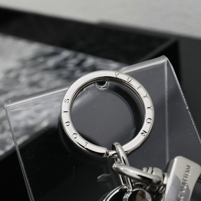 LV Magnifying Glass Bag Charm And Key Holder M77149