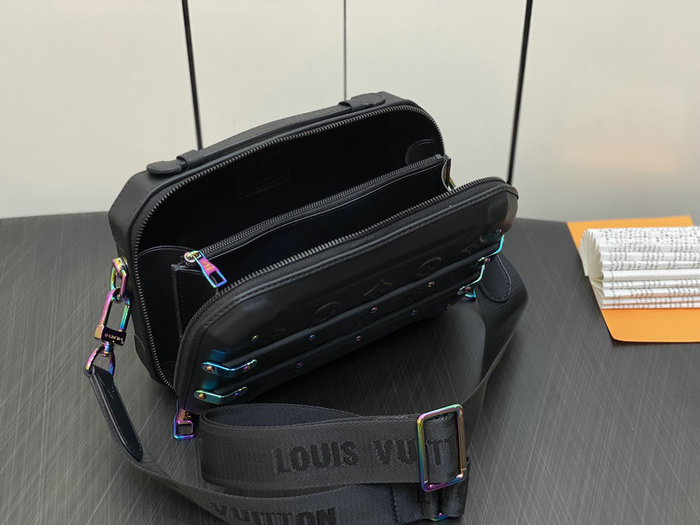 Louis Vuitton Future Trunk Black M21935