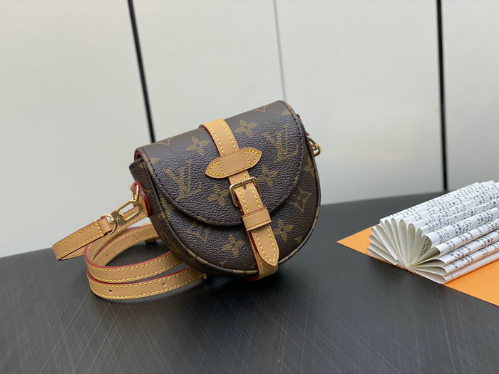 Louis Vuitton Micro Chantilly M46643