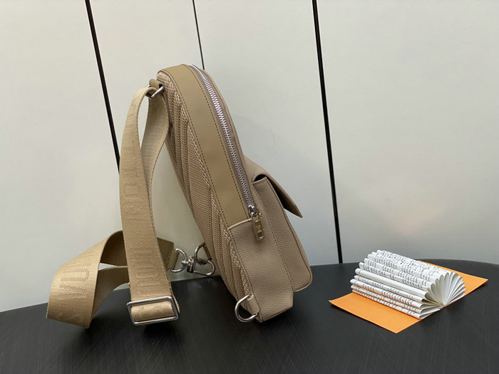 Louis Vuitton Pilot Slingbag Beige M23765