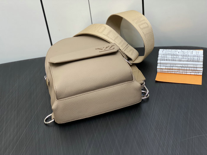 Louis Vuitton Pilot Slingbag Beige M23765