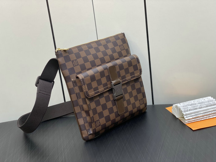 Louis Vuitton Pochette Merwiel Shoulder Bag N51127