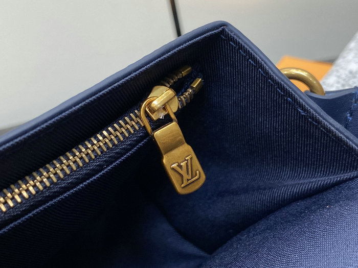 Louis Vuitton Steamer Wearable Wallet Blue M82534