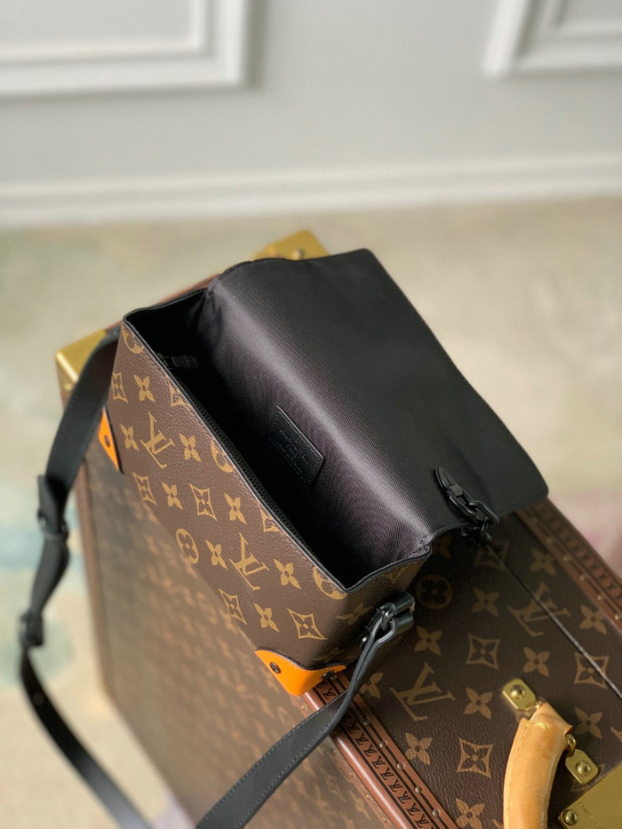 Louis Vuitton Steamer Wearable Wallet Brown M82534