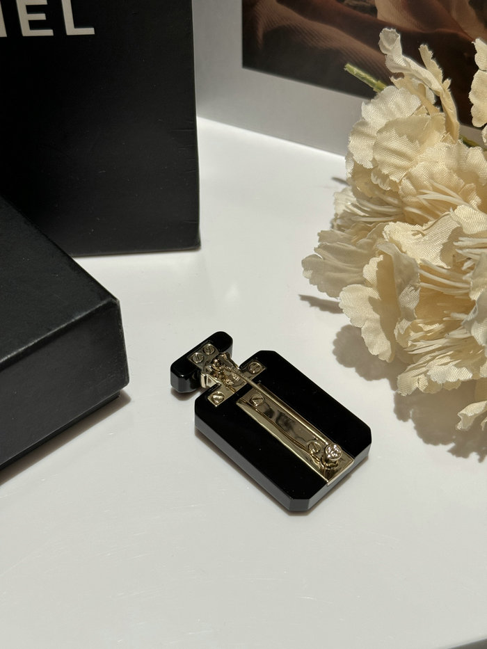 Chanel Brooch YFCB1101