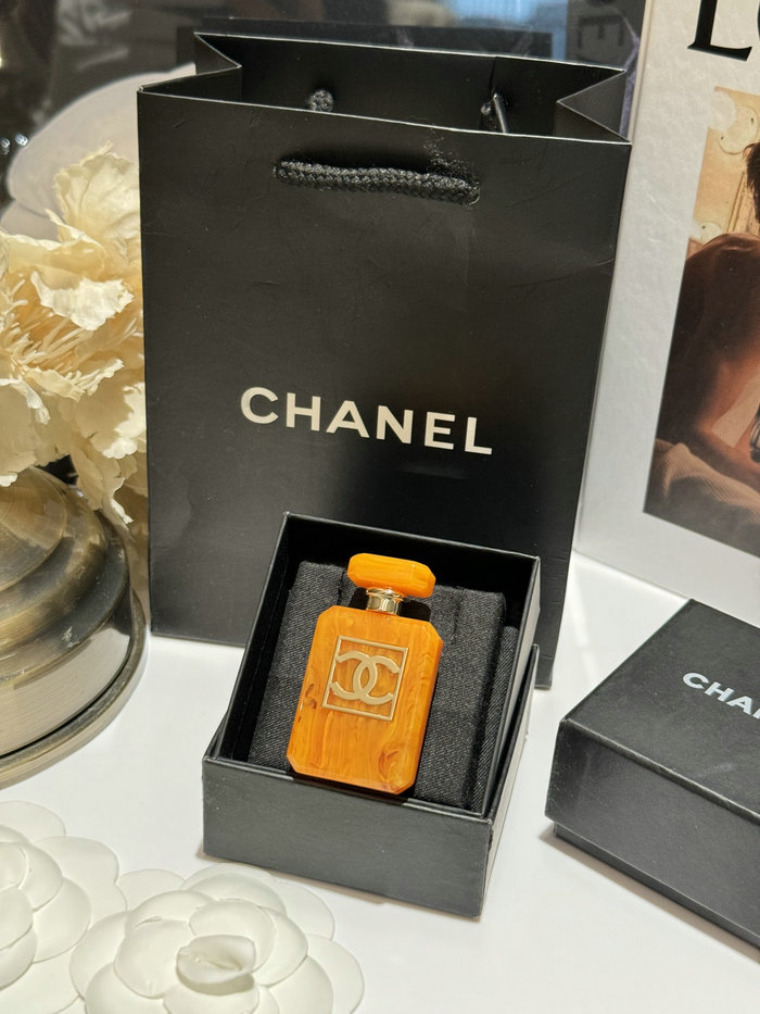 Chanel Brooch YFCB1102